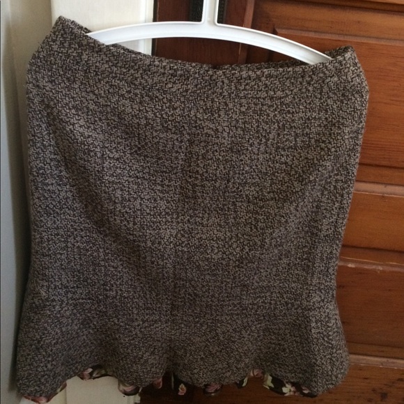 Ann Taylor Loft Tulip Skirt-Labor day sale - Picture 8 of 8